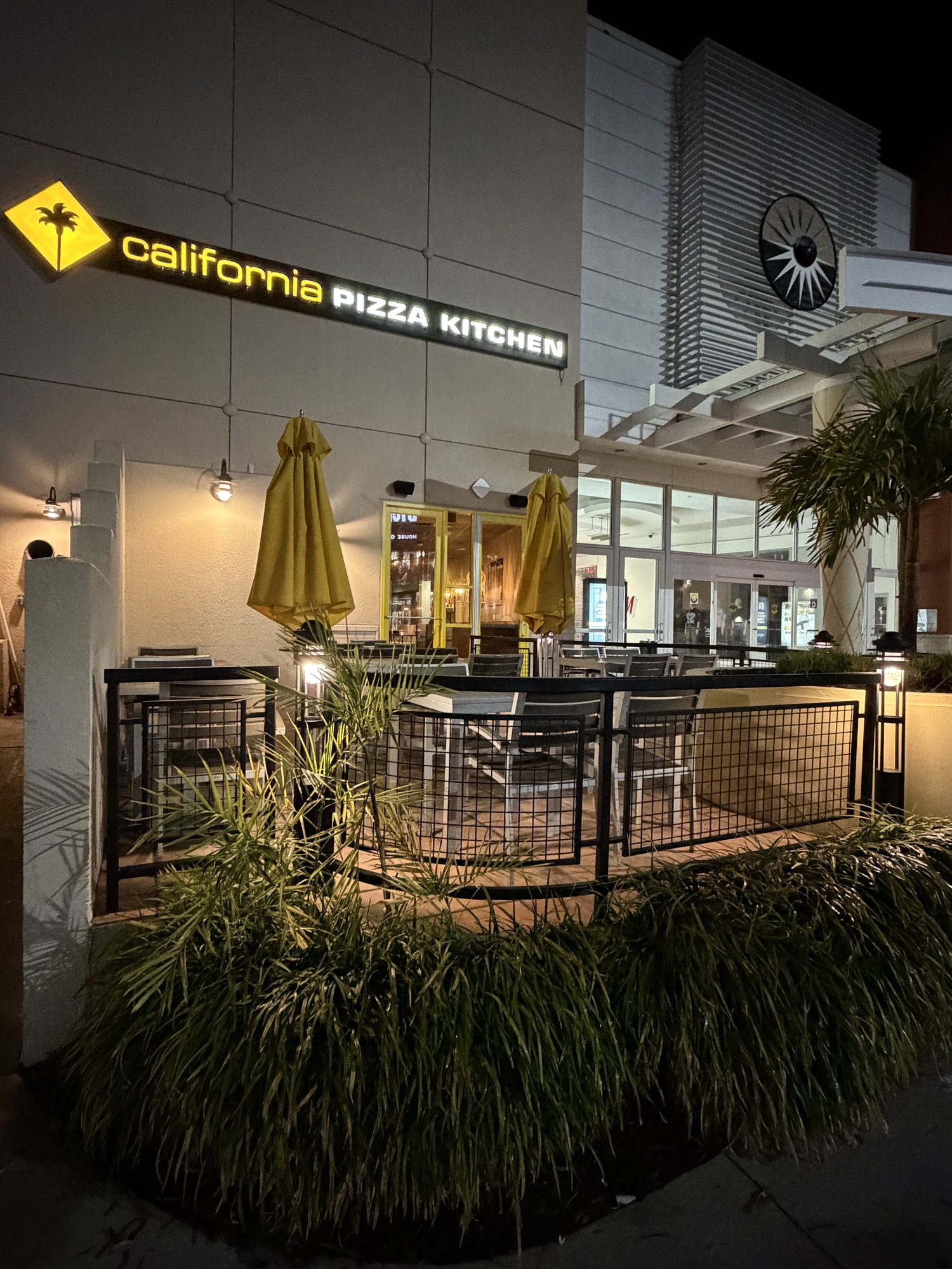 Restaurant Storefront Buildout